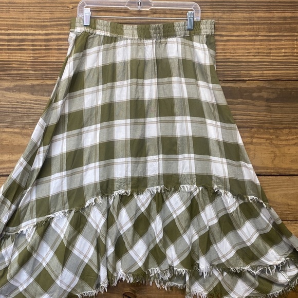 Cato Skirt - Picture 4 of 9